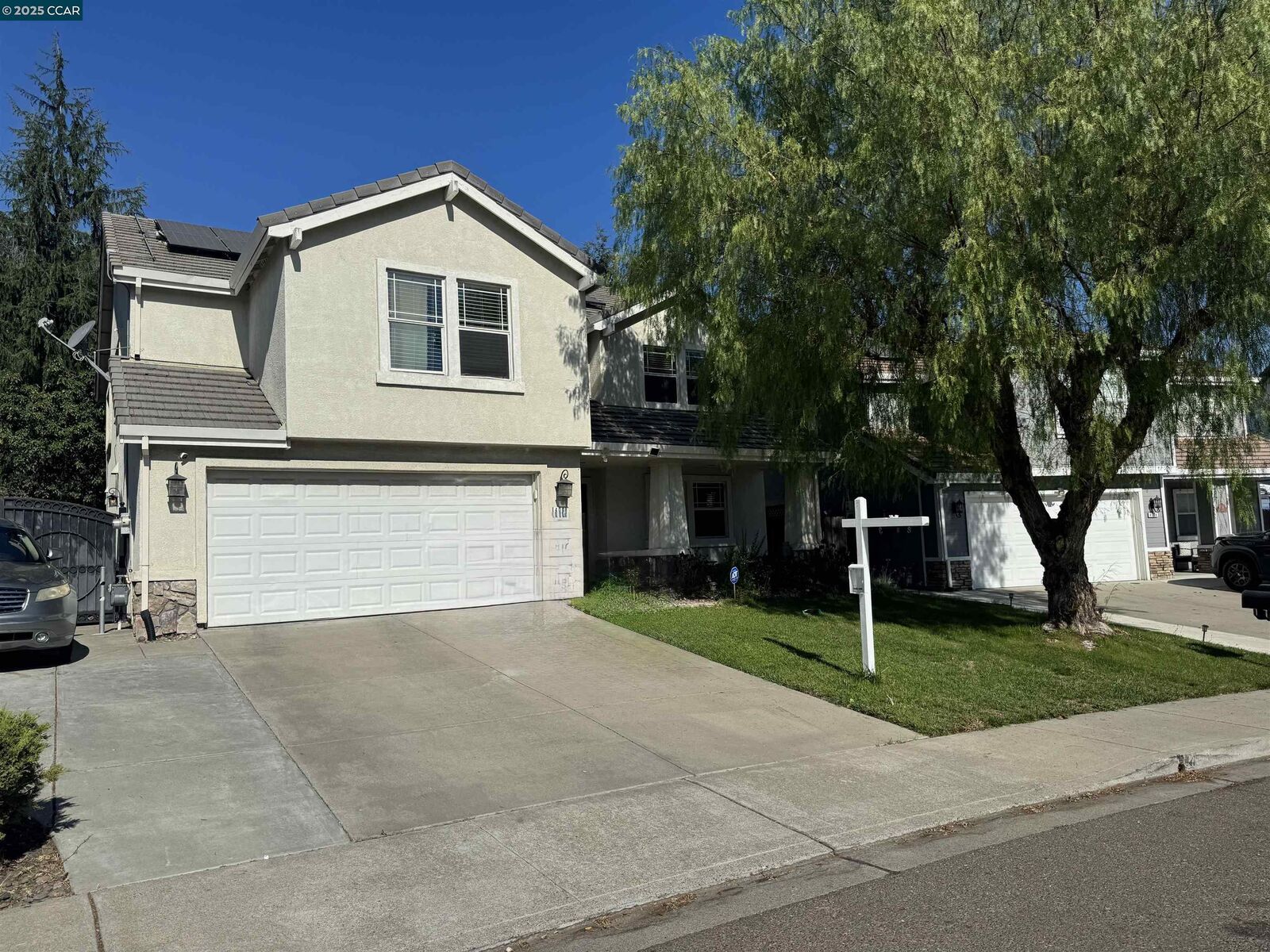 Property Photo: 4008 Galenez Way CA 94531