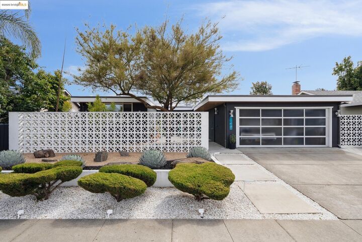 Property Photo:  4860 Bryce Canyon Park Dr  CA 94538 