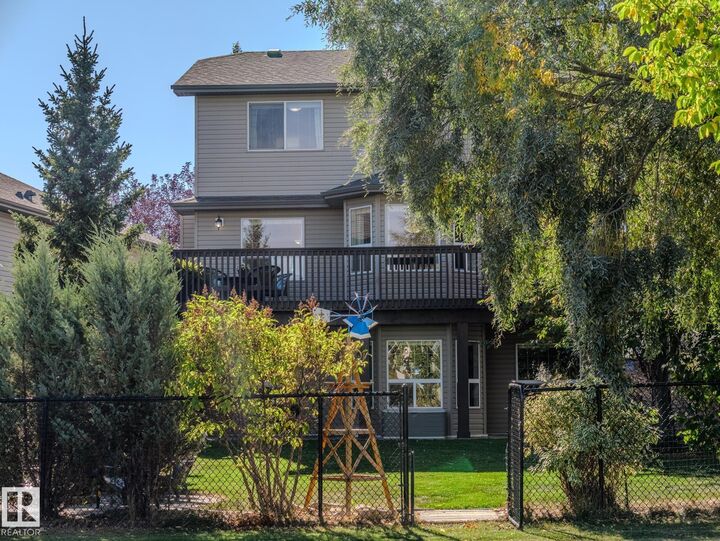 Property Photo:  30 Foxboro Run  AB T8A 6M7 
