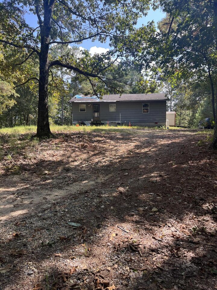 Property Photo: 2950 Davis Road GA 30740