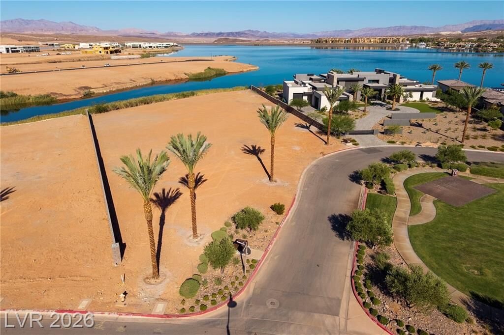 Property Photo: 6 Sunrise Beach Circle NV 89011