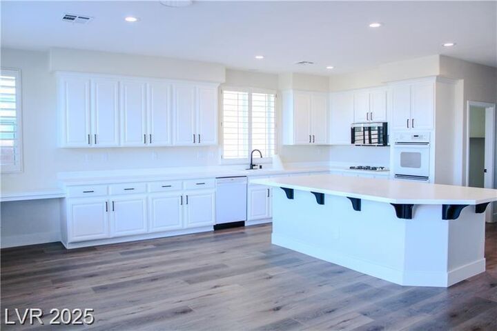 Property Photo: 8616 Willow Cabin St Street NV 89131