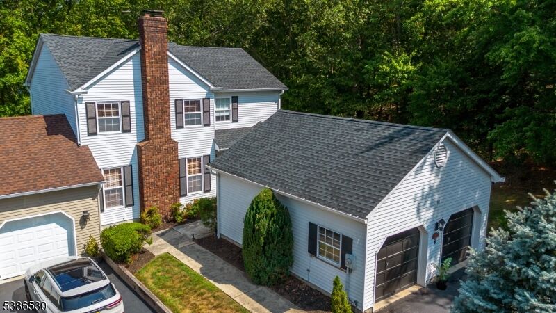 Property Photo:  8 Tomahawk Dr  NJ 07470 