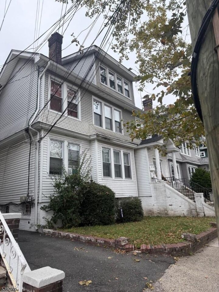 Property Photo: 57 Poe Ave NJ 07106