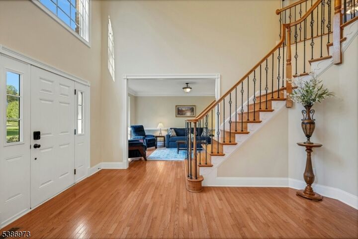 Property Photo:  33 Chancellor Way  NJ 07853 