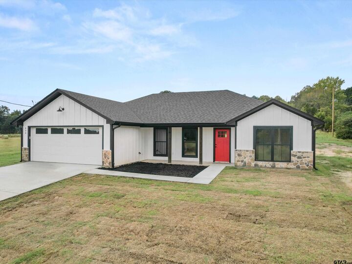 Property Photo:  808 Pr 3168  TX 75645 