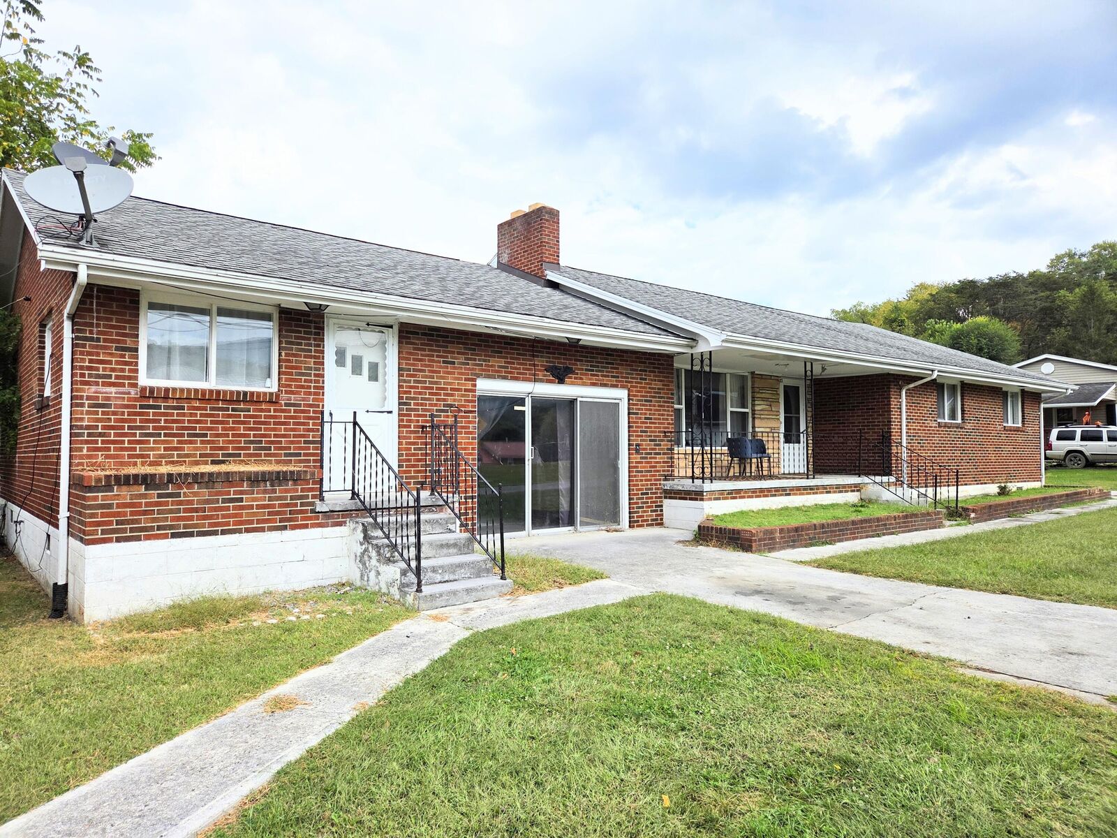 Property Photo:  23 Hillcrest Dr  WV 24963 