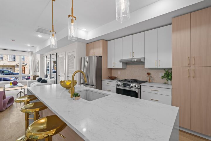 Property Photo:  249.5 Halladay St 1  NJ 07304 