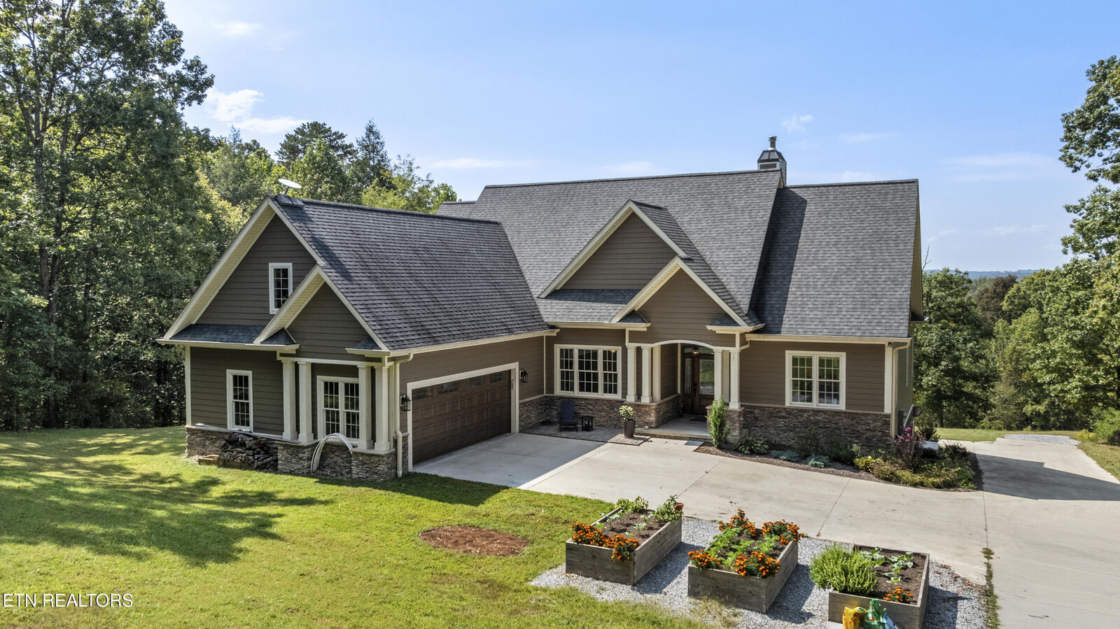 Property Photo: 570 Bill Jones Rd TN 37616