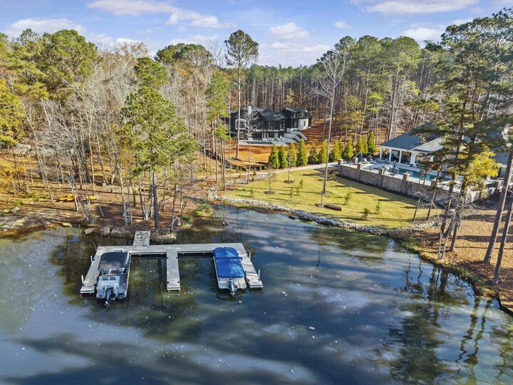 Property Photo: 1051 Cosby Circle GA 30642