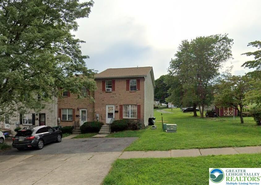 Property Photo:  227 8th Avenue  PA 18018 