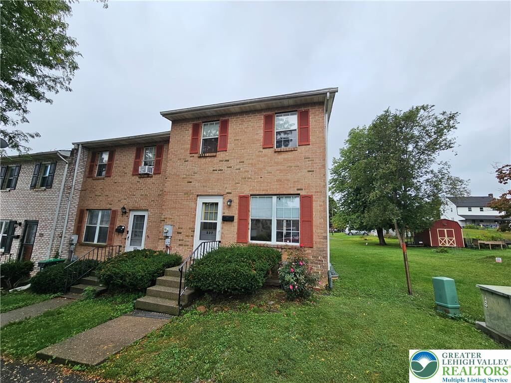 Property Photo: 227 8th Avenue PA 18018