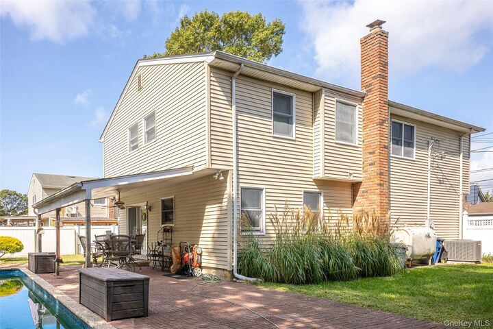 Property Photo:  46 Arpage Drive  NY 11967 