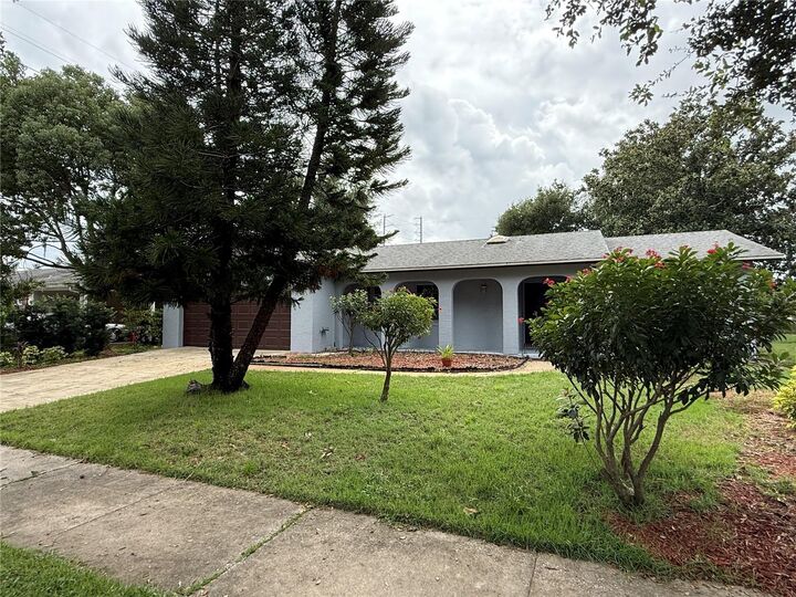 Property Photo: 6478 Inca Street FL 32807