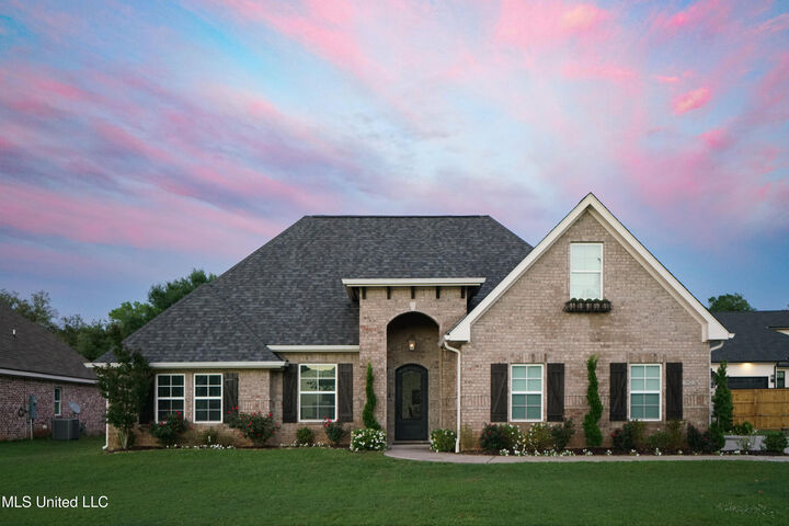 Property Photo:  362 Goose Pointe Boulevard  MS 39531 
