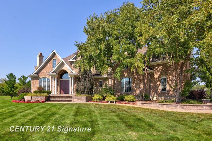 Property Photo:  71 Sawmill Creek Trail  MI 48603 