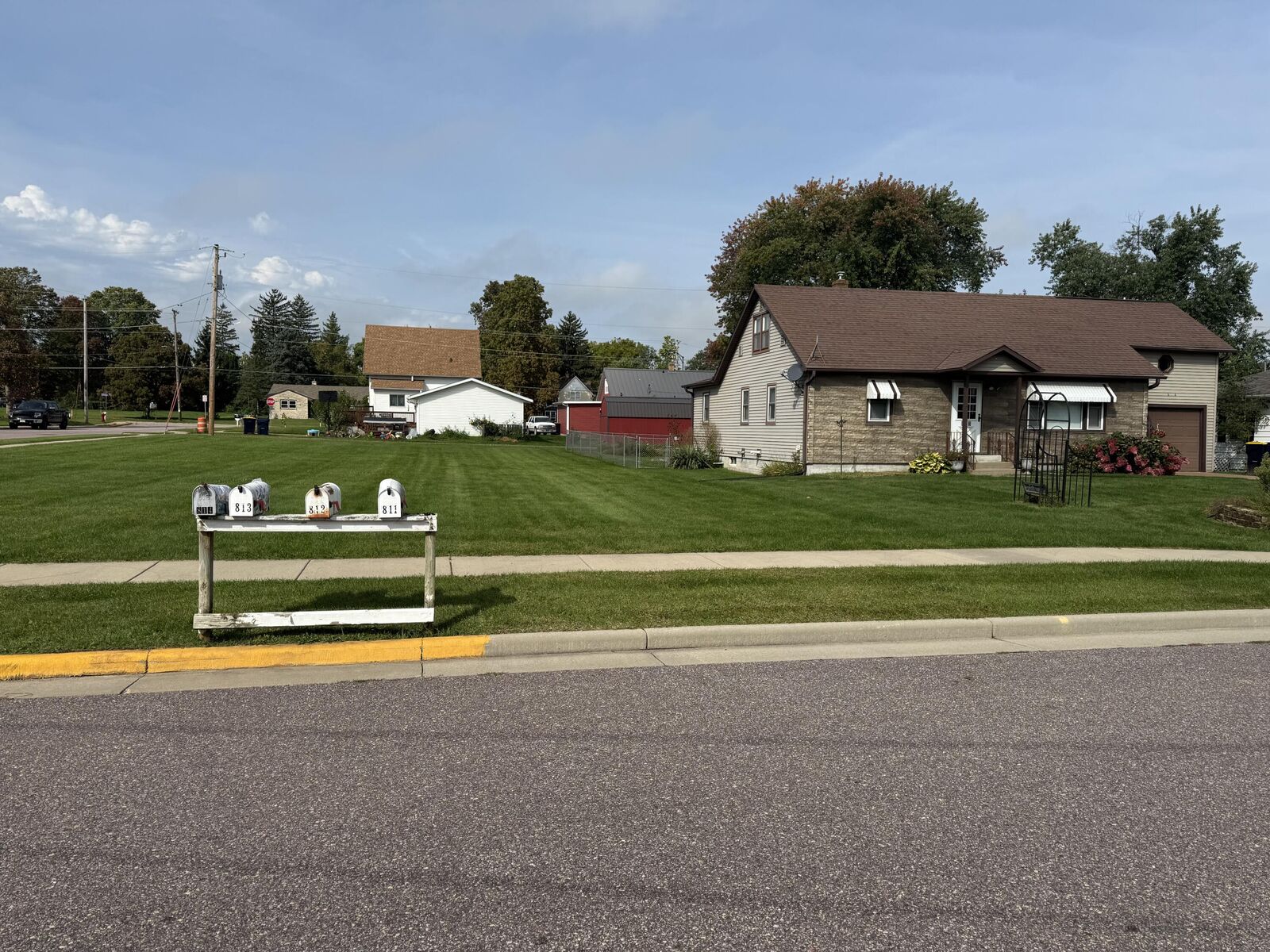 Property Photo:  813 Hickory St -  WI 53948 
