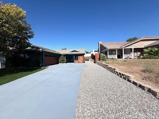 Property Photo: 33737 Breckenridge CA 92595