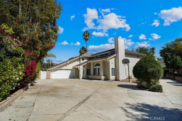 Property Photo:  5530 Buffwood Place  CA 91301 