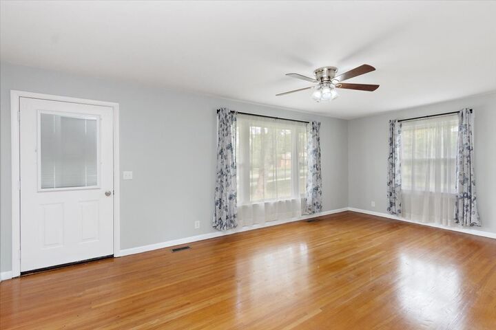 Property Photo:  155 Hale Ave  TN 37066 