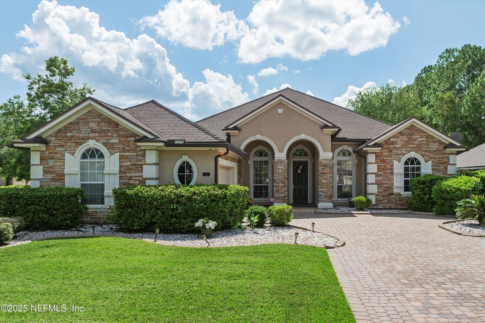 Property Photo:  1016 Green Pine Circle  FL 32065 