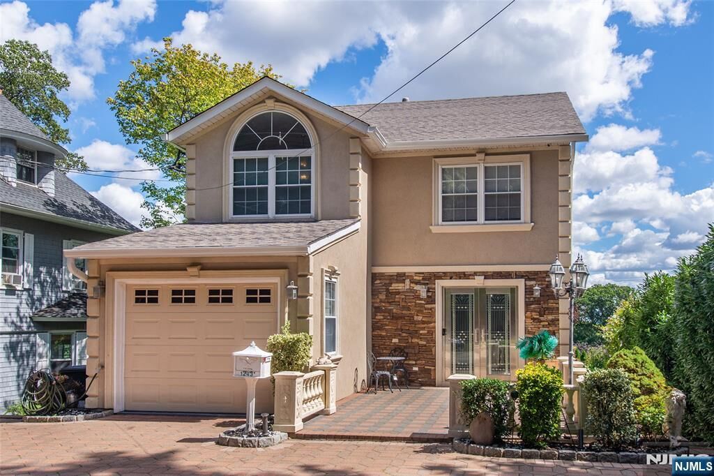 Property Photo:  1243 Valley Road  NJ 07043 