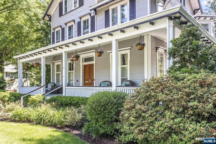 Property Photo:  79 Forest Avenue  NJ 07028 