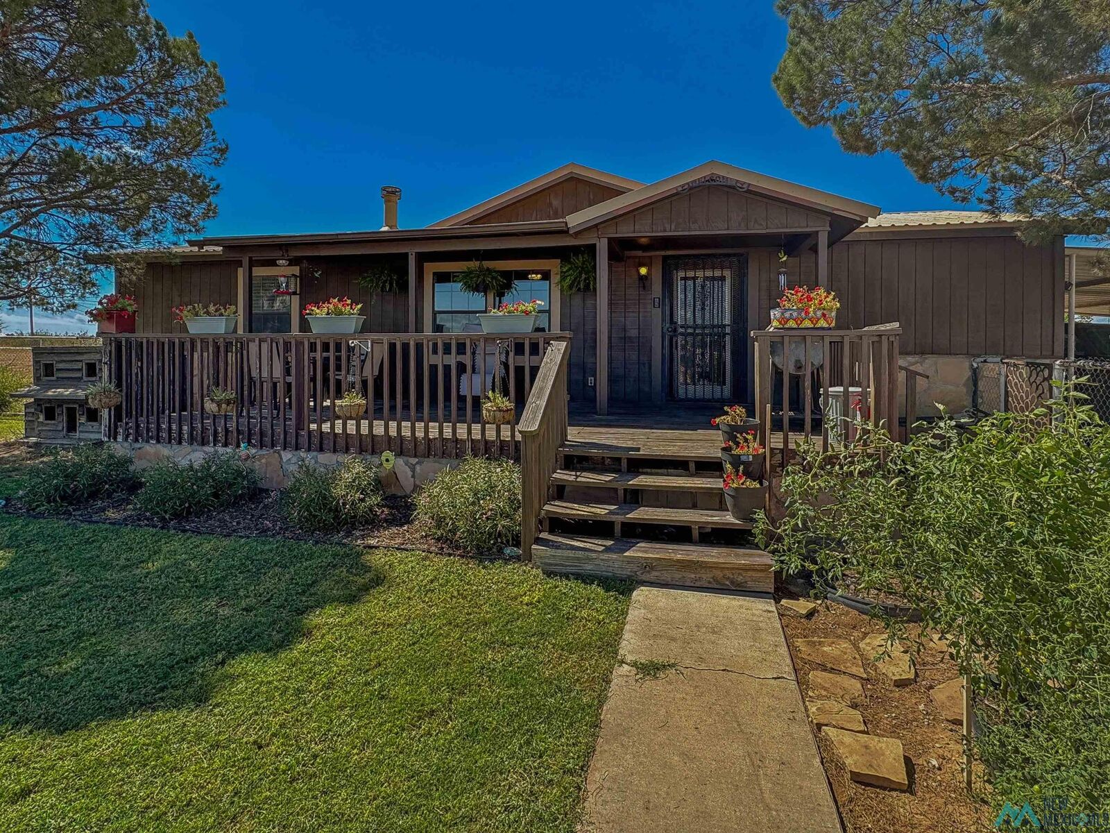 Property Photo:  6306 Vest Road  NM 88220
