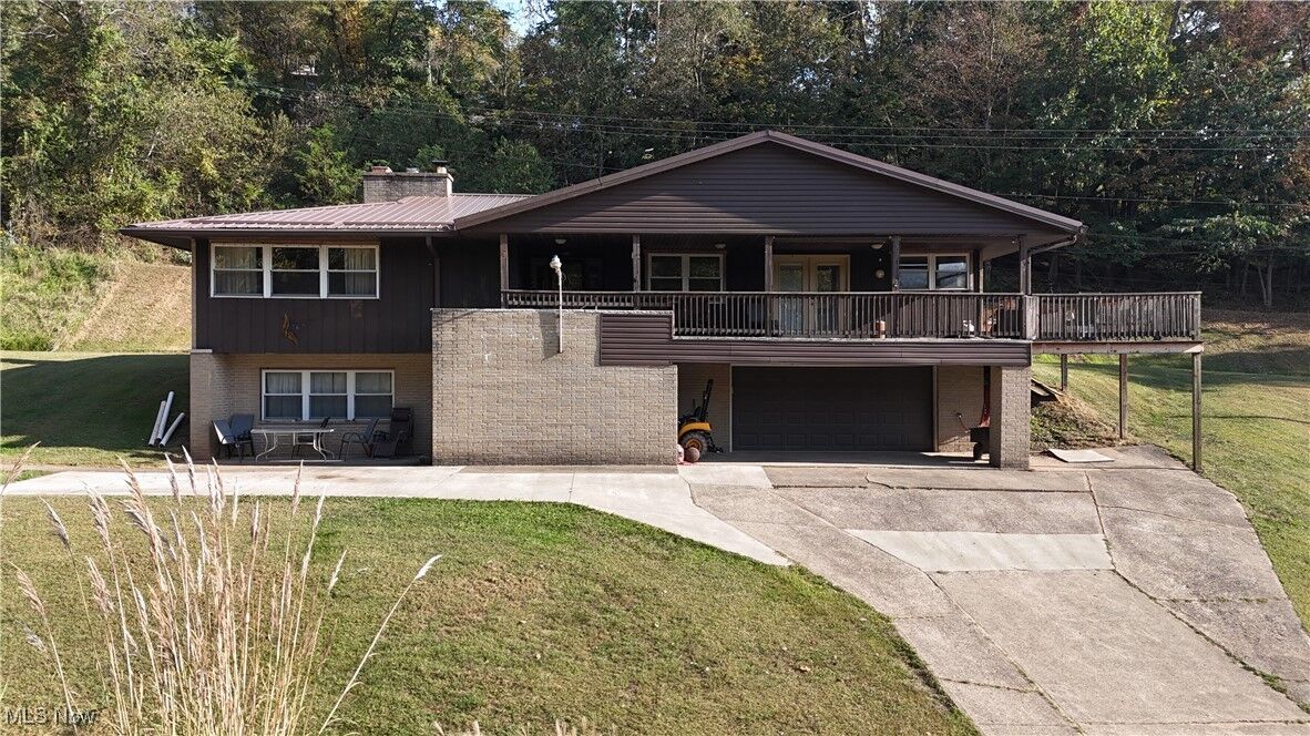 Property Photo: 2853 Lake Washington Road WV 26181
