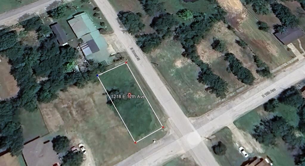 Property Photo:  1218 E 12th Avenue  TX 75110 