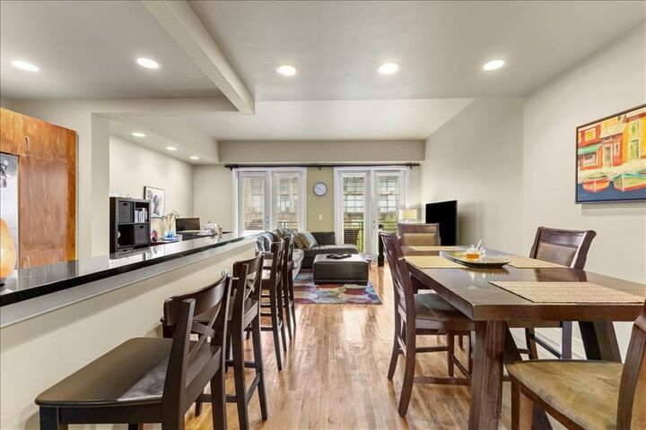 Photo de la propriété: 5055 Addison Circle 427 TX 75001