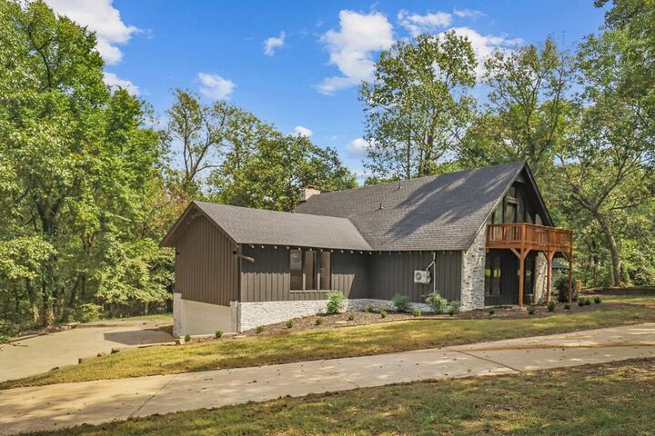 101 N Dogwood Street  Siloam Springs AR 72761 photo