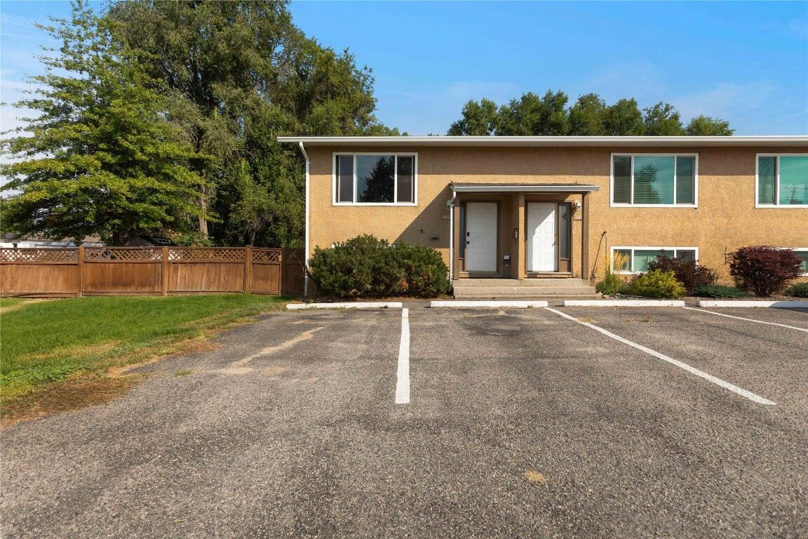 Property Photo:  588 McCurdy Road  BC V1X 2P5 