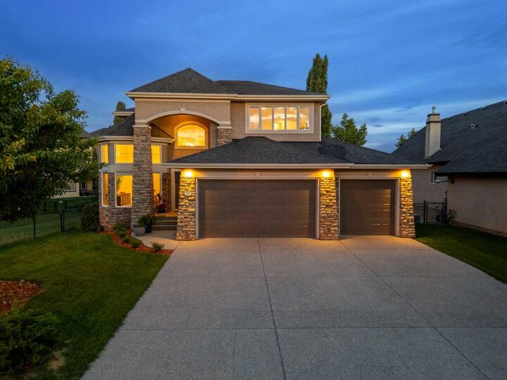Property Photo:  161 Heritage Lake Boulevard  AB T1S 4J2