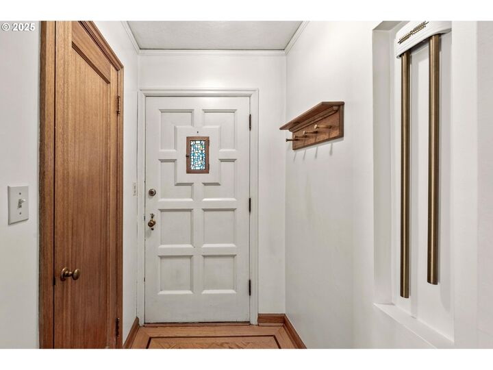 Property Photo:  3967 NE 38th Ave  OR 97212 