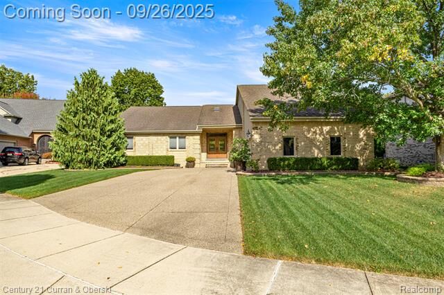 42049 Farm Lane Court  Sterling Heights MI 48313 photo