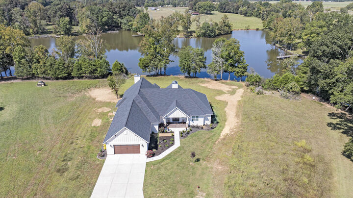340 Melrose Place  Dayton TN 37321 photo