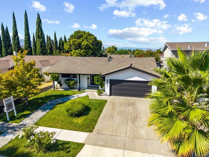 Property Photo:  5865 Paddon Circle  CA 95123 