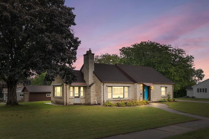 Property Photo:  249 East Liberty Street  WI 54923 
