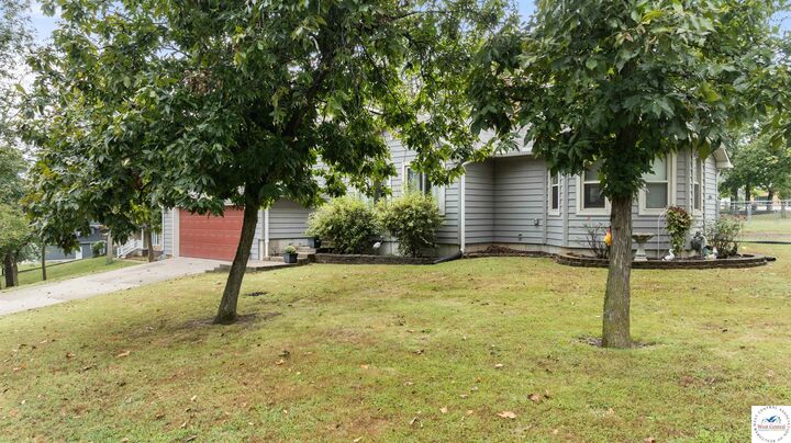 Property Photo: 26013 Forest Ridge MO 65301