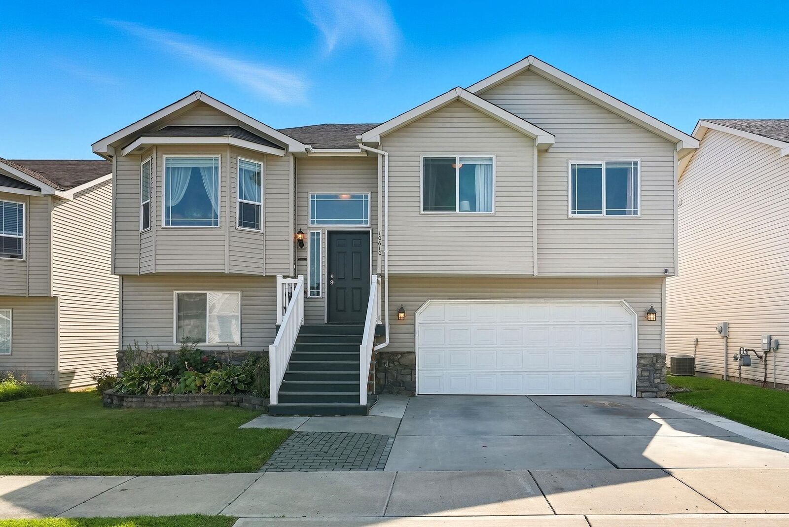 Property Photo: 10610 E Baldwin Ave WA 99206