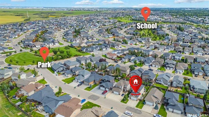 Property Photo:  250 McCallum Way  SK S7R 0H7 
