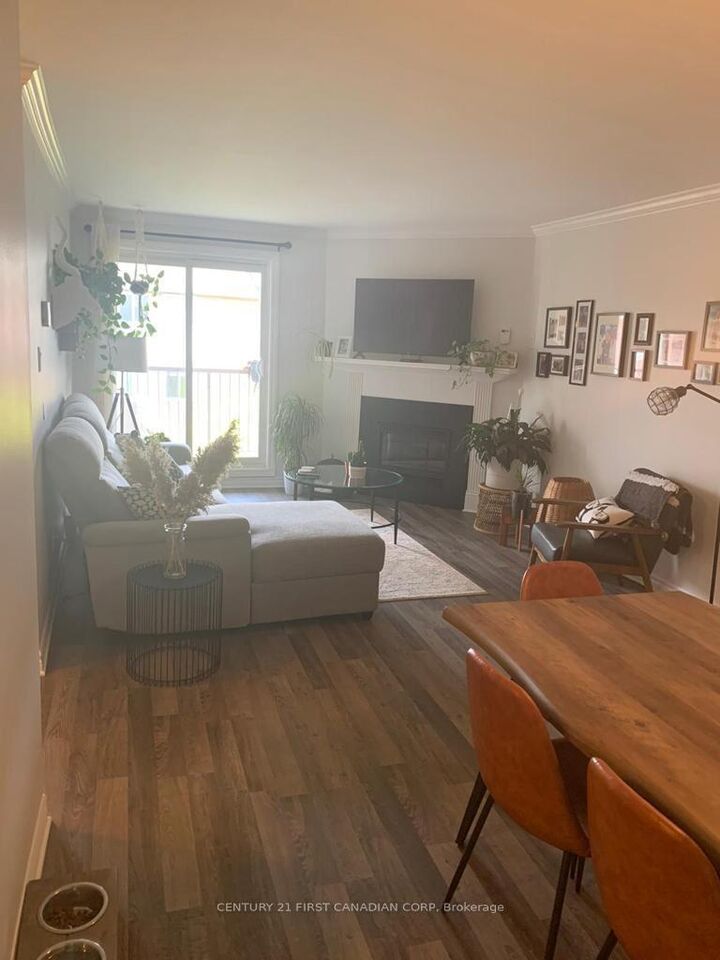 Property Photo: 140 Conway Drive 46 ON N6E 3N2