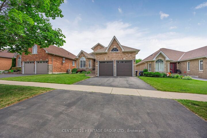 Property Photo:  79 Metcalfe Drive  ON L3Z 3C6 