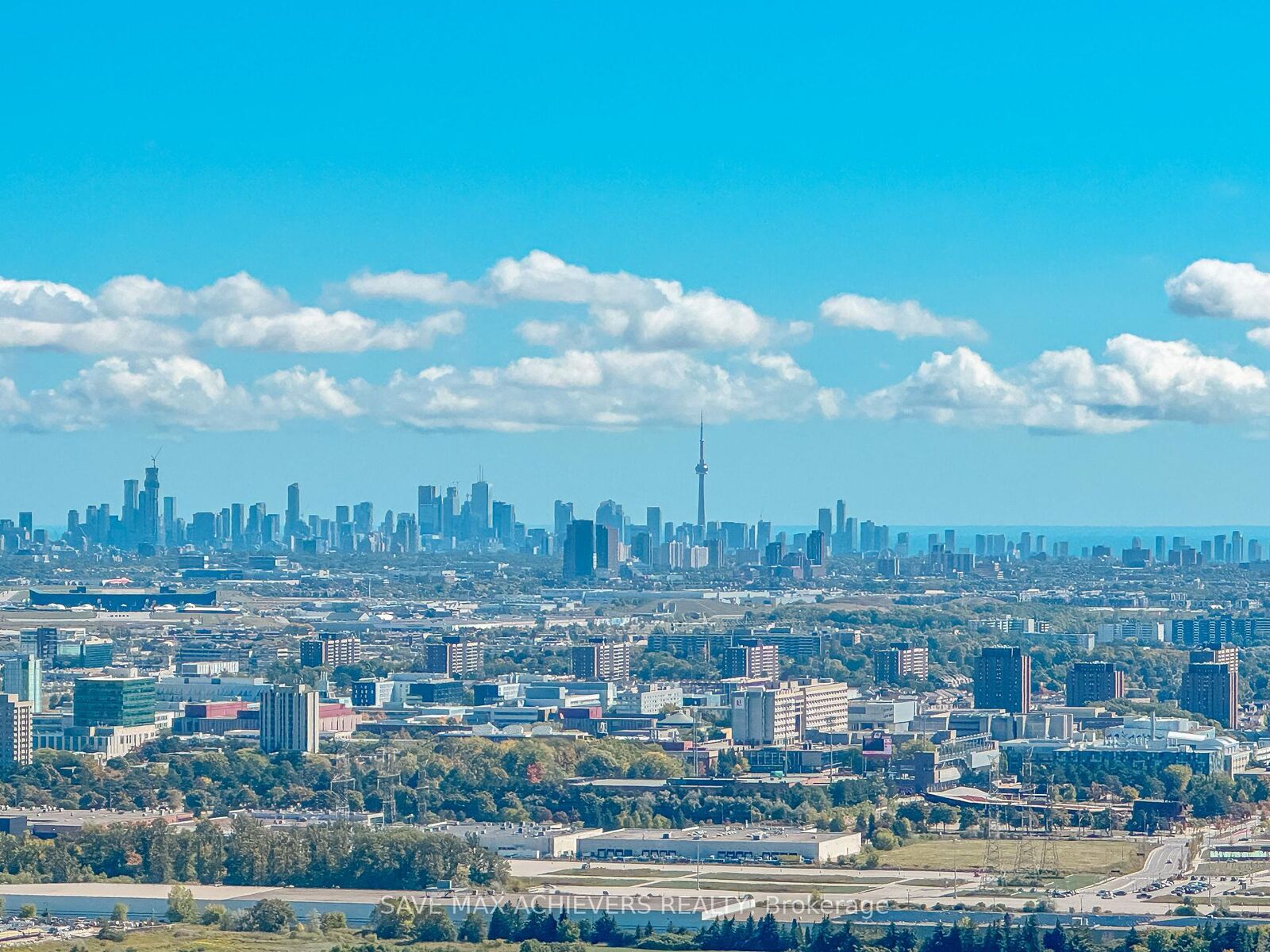 Property Photo:  7890 Jane Street 5201  ON L4K 0K9