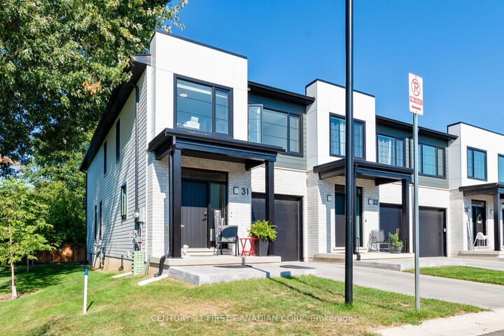 Property Photo:  101 Swales Avenue 31  ON N7G 0C1 