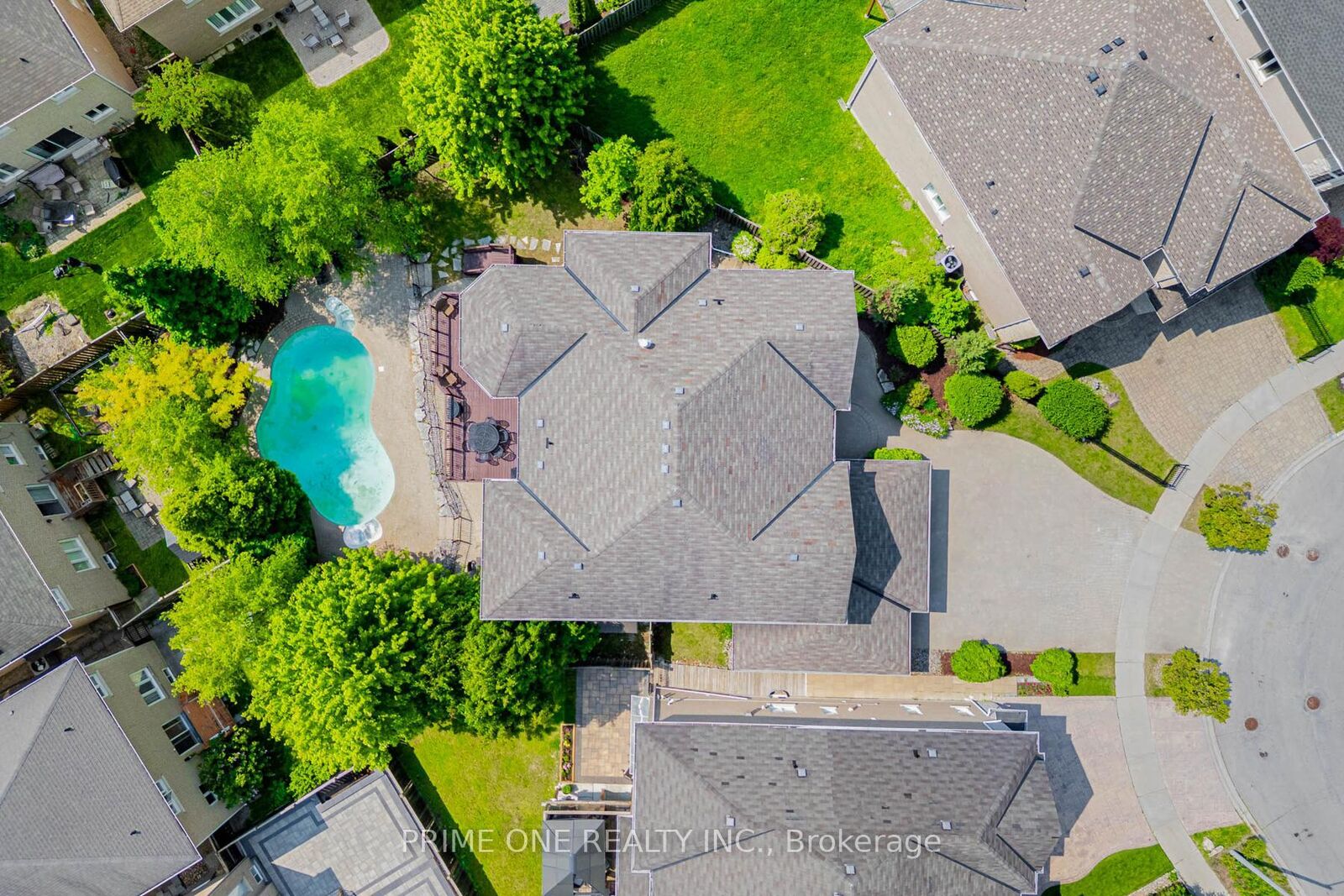 Photo de la propriété:  19 Ridgestone Drive  ON L4S 0A4 