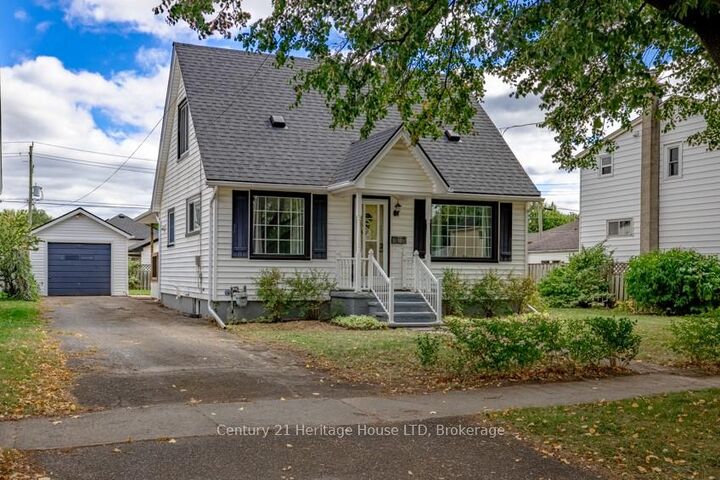 Property Photo:  68 Wallace Avenue S  ON L3B 1R5 