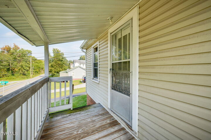 Property Photo:  1105 Tranbarger Drive  TN 37660