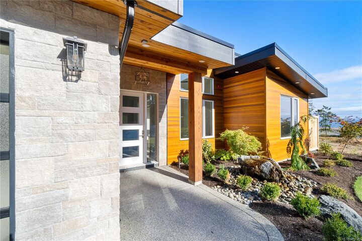 Property Photo:  1017 Coral Pl  BC V9P 2E1 